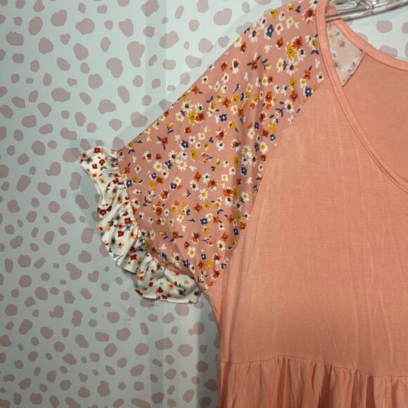 Celeste Women's L Ruffle Sleeve Hem Pink V-Neck Top Floral Polka Dot Flowy Large - Picture 5 of 8